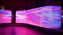 Digital screen artwork in Viennas museums quarter (MUQA) | Arno Senoner